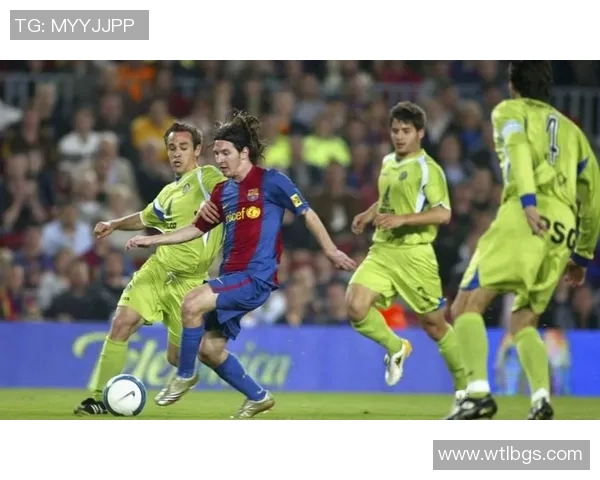 全球足球前十球星实力对比 谁是当今足坛真正的王者 全球足球前十球星实力对比 谁是当今足坛真正的王者